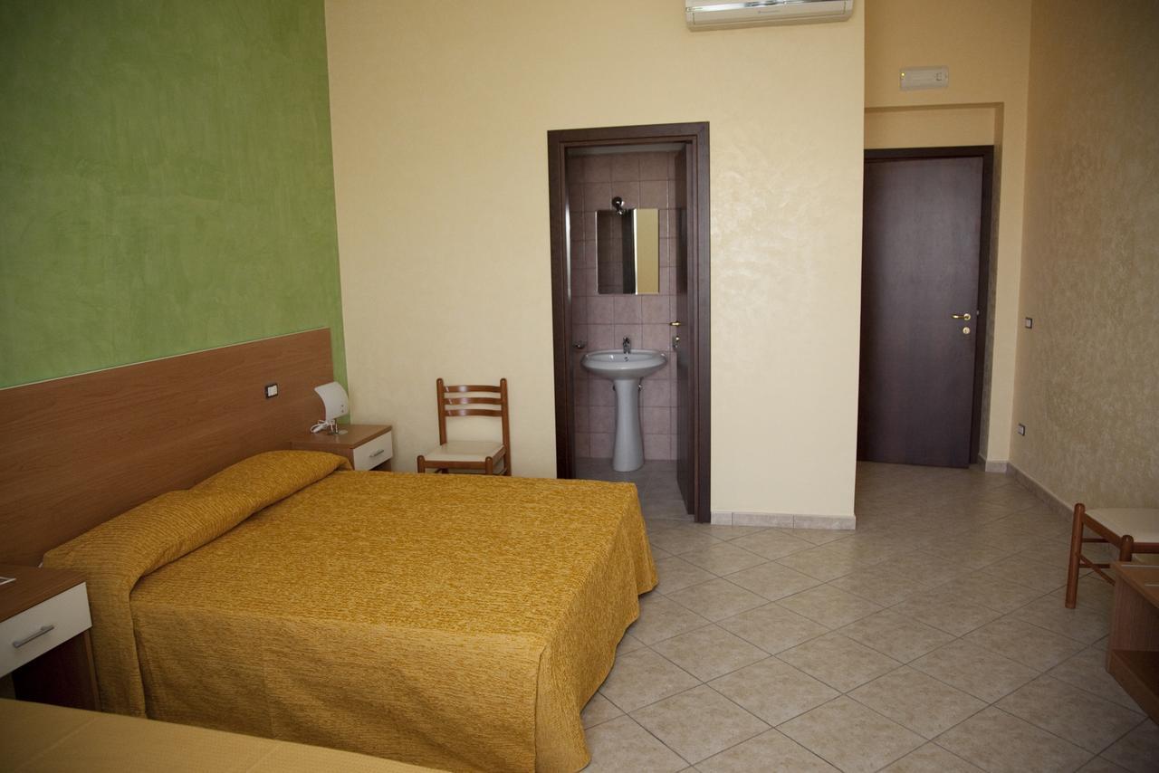 Il Portico Dei Normanni Bed and Breakfast Butera Buitenkant foto